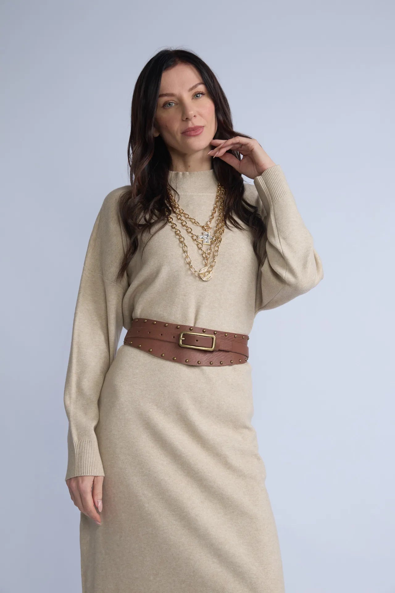 Vestido Cuello Alto Cinturon