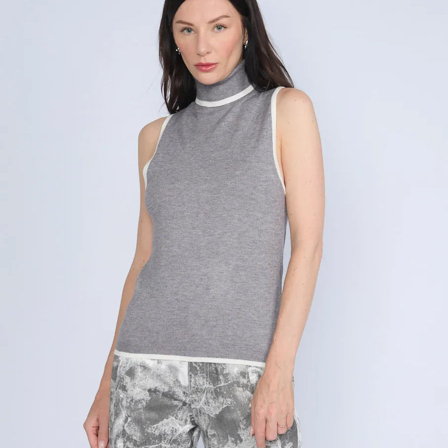 SM Cafarena sweater with colored trim