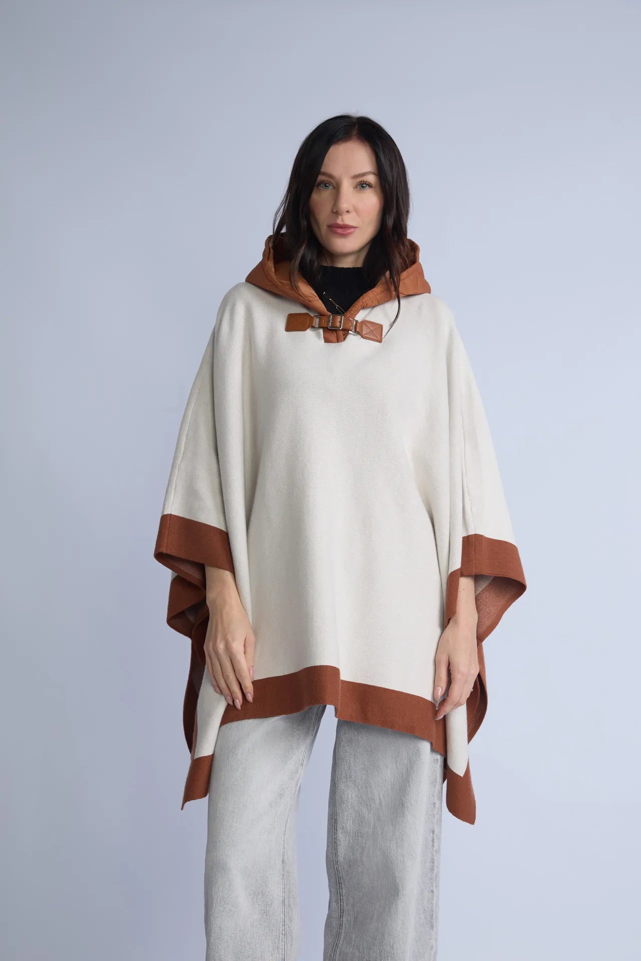 Poncho Capucha Acolchonada