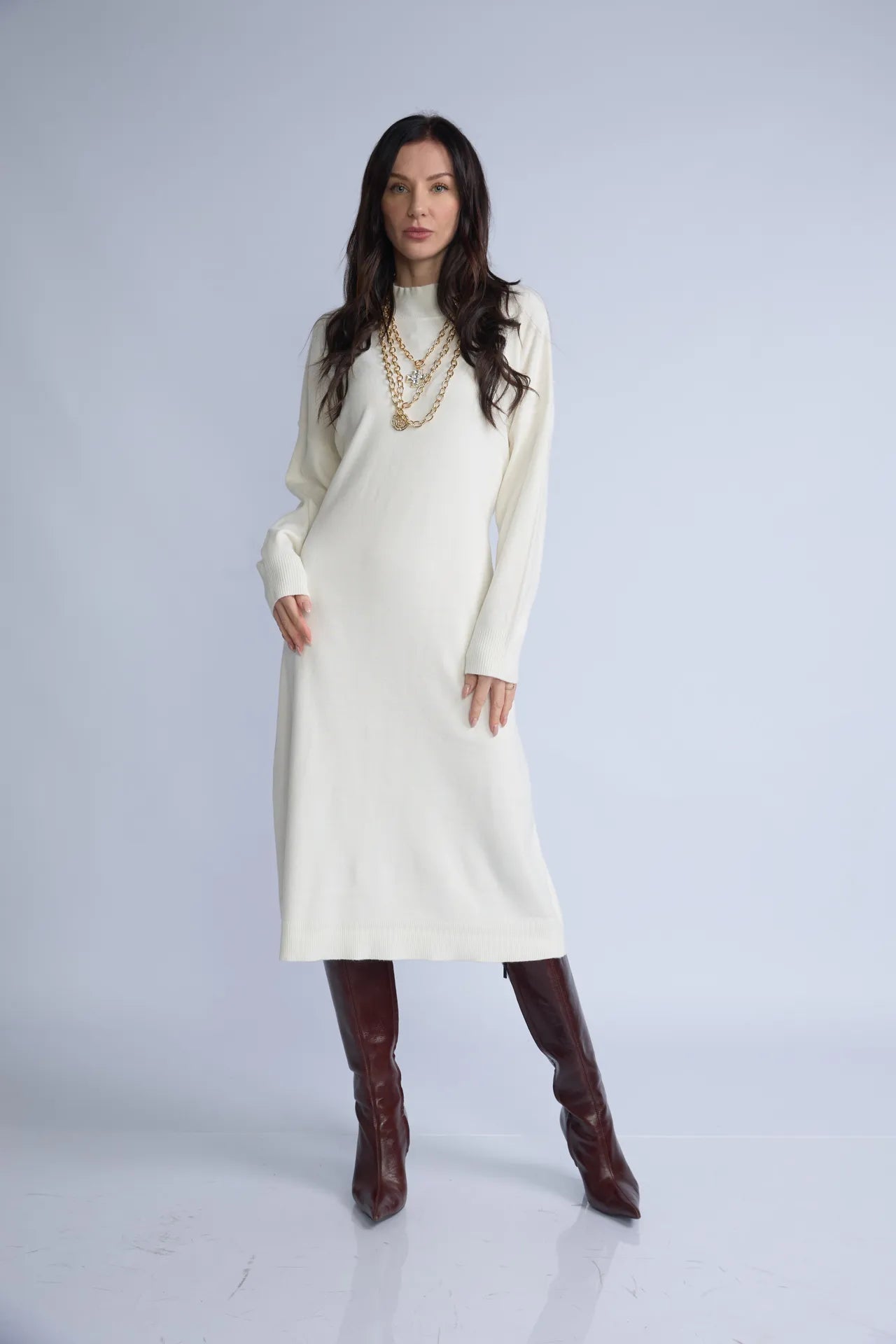 Vestido Cuello Alto Cinturon