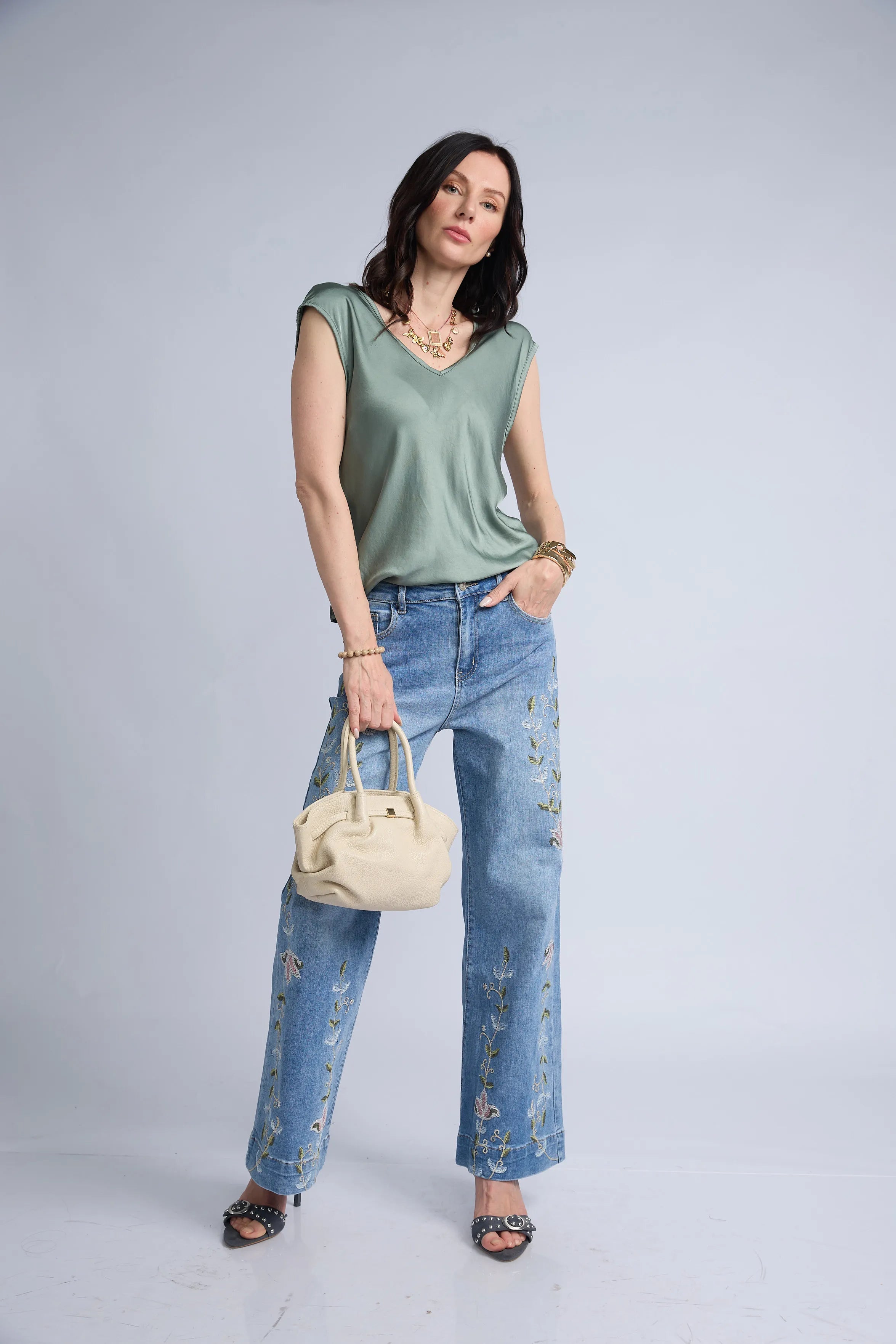 Blusa Color Cuello V