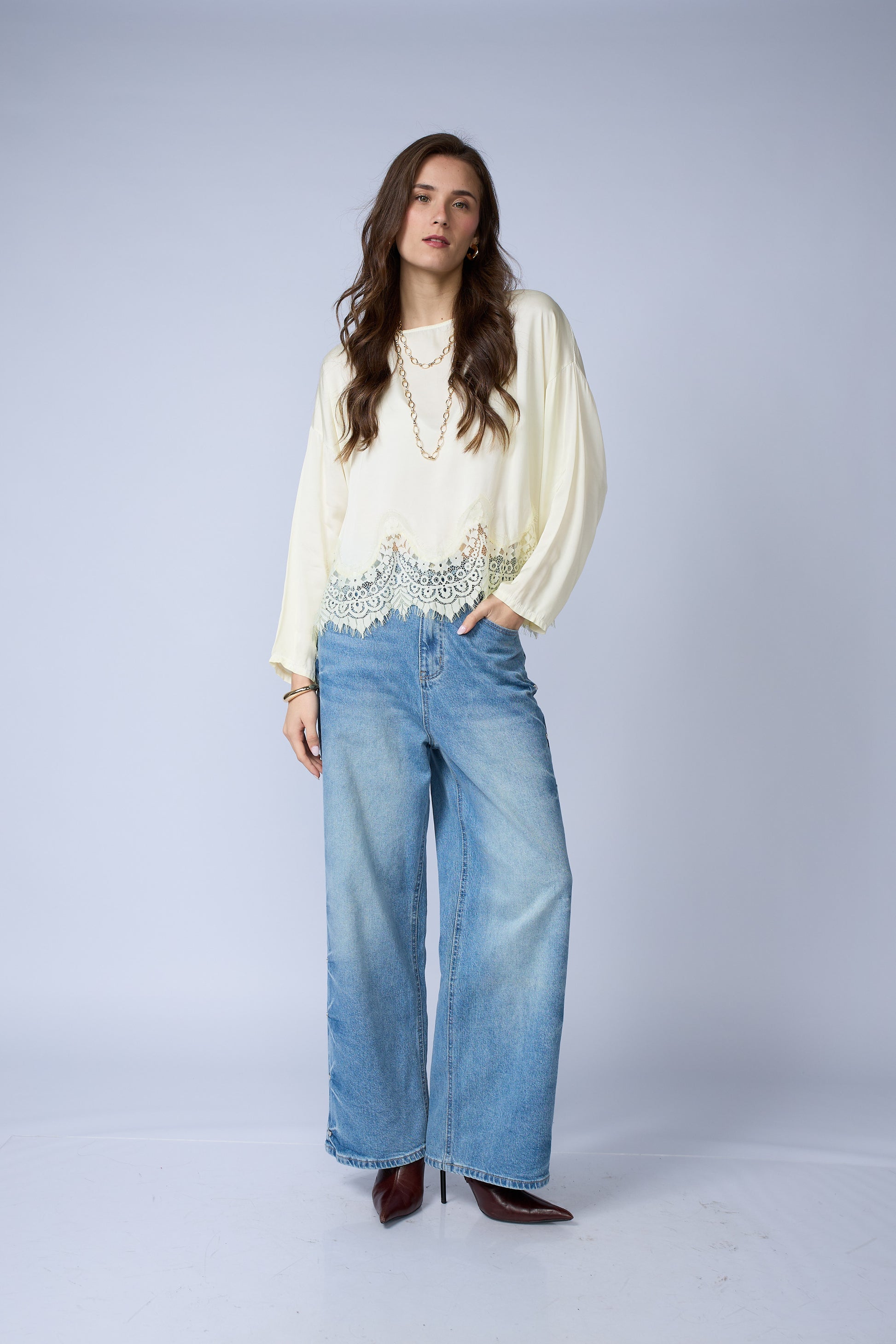 Blusa Basta Encaje