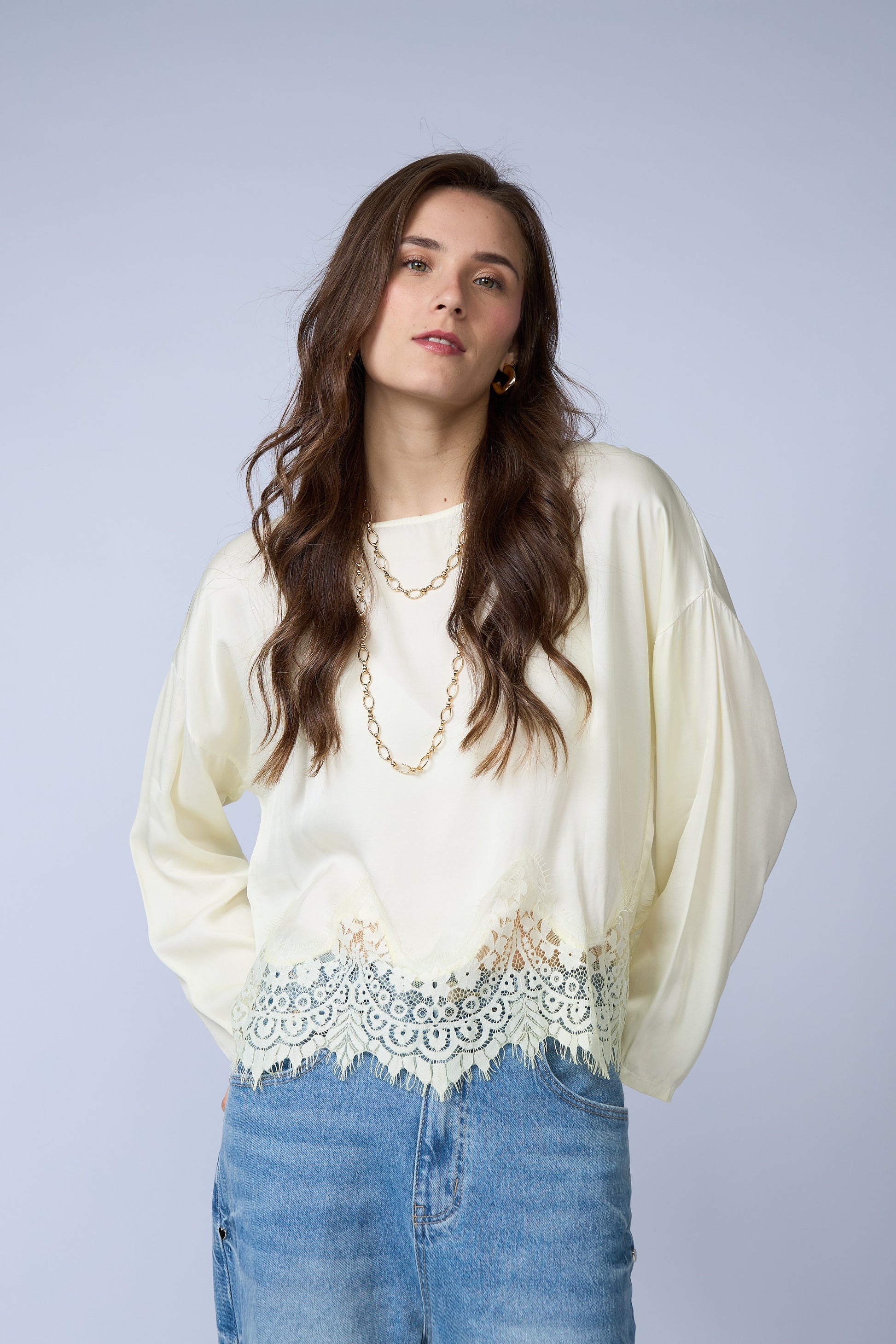 Blusa Basta Encaje