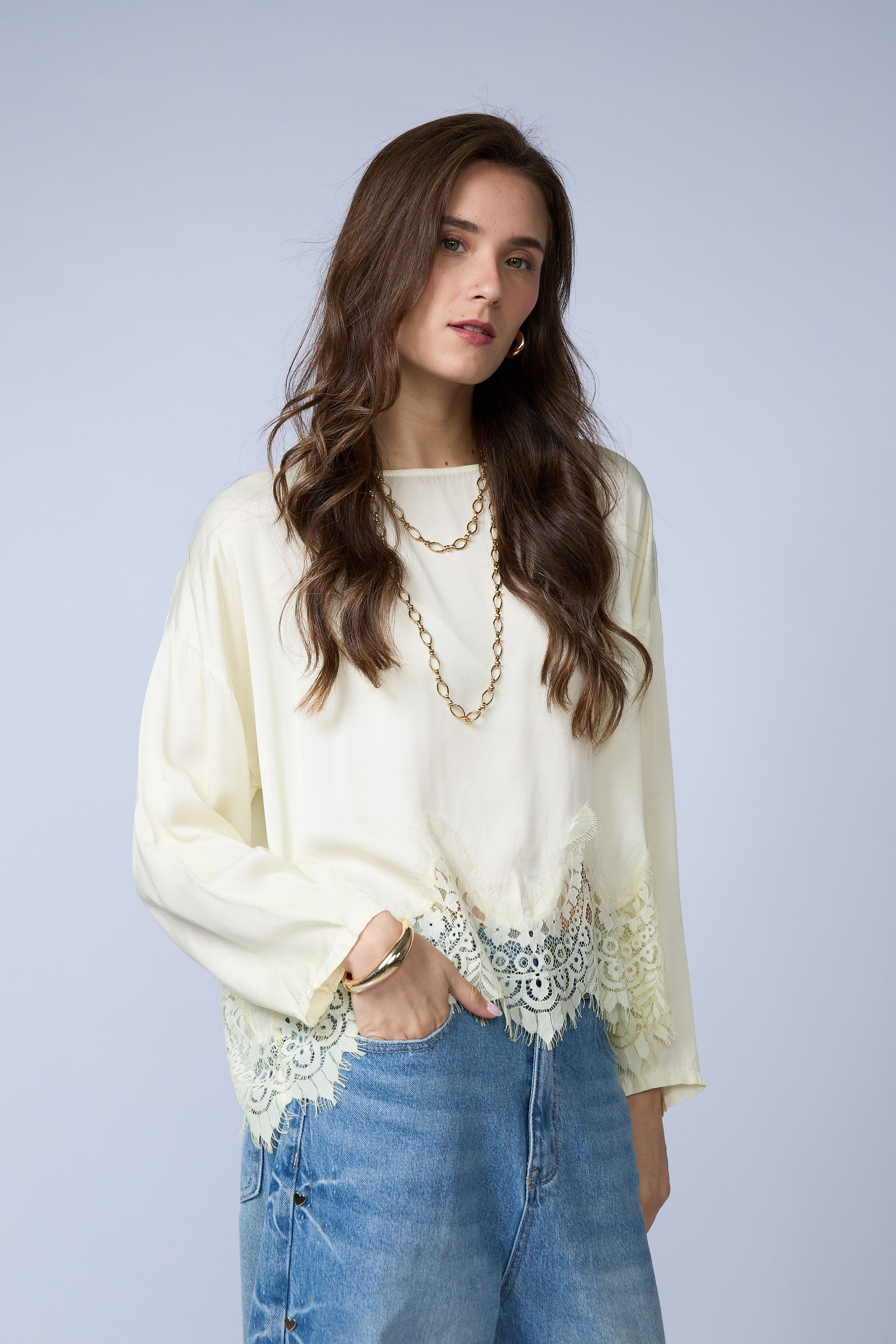 Blusa Basta Encaje
