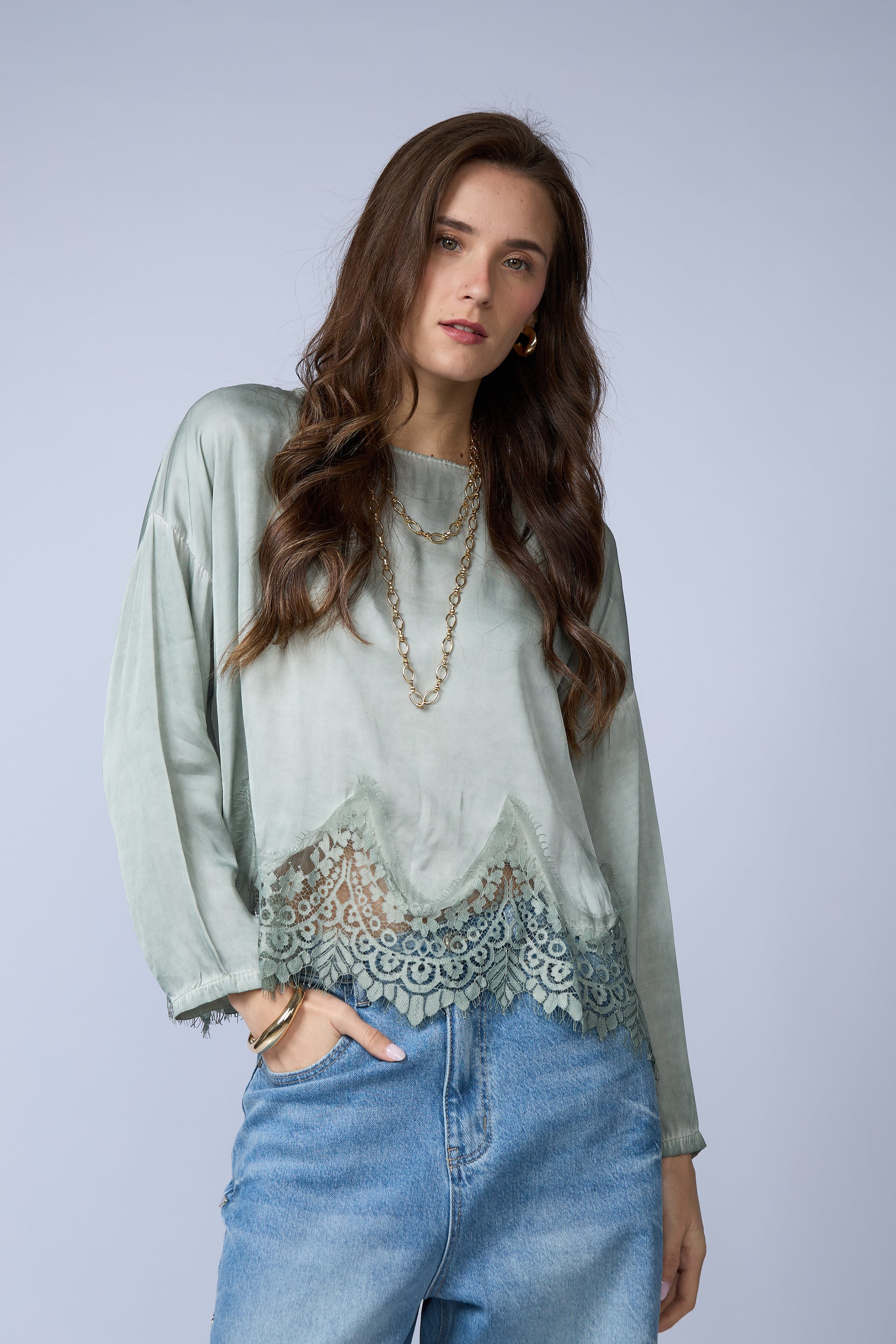 Blusa Basta Encaje