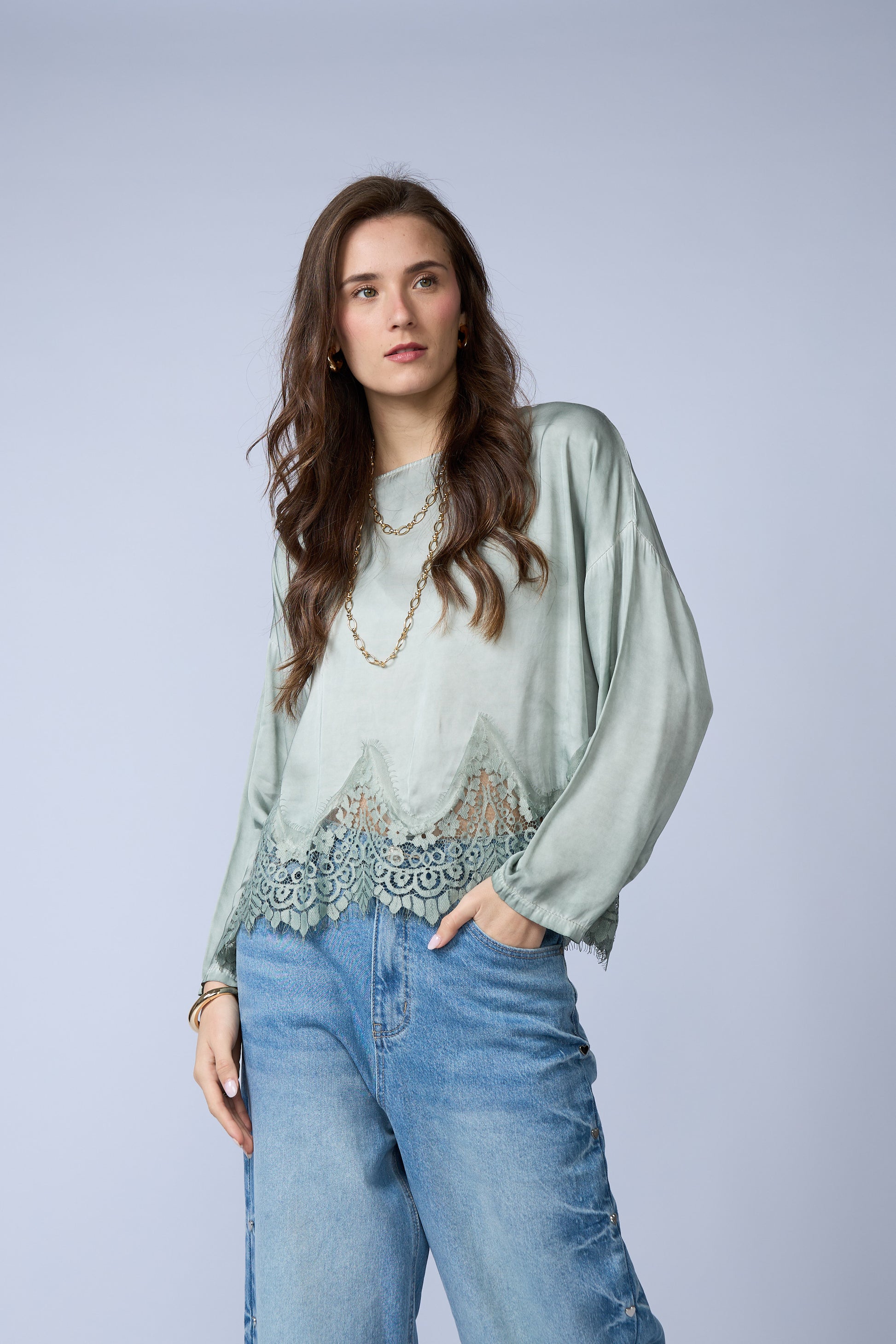 Blusa Basta Encaje