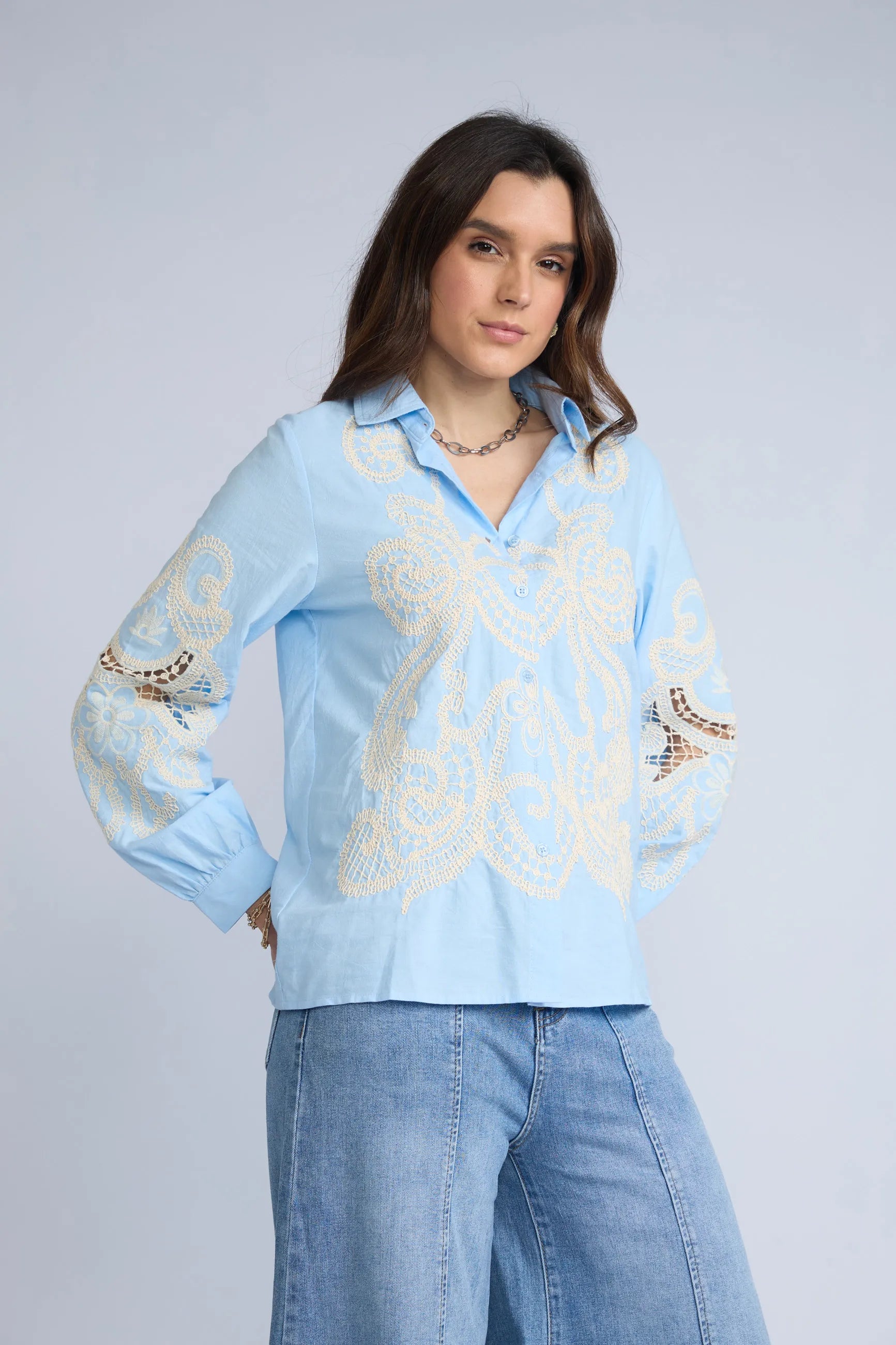 Blusa Bordada ML