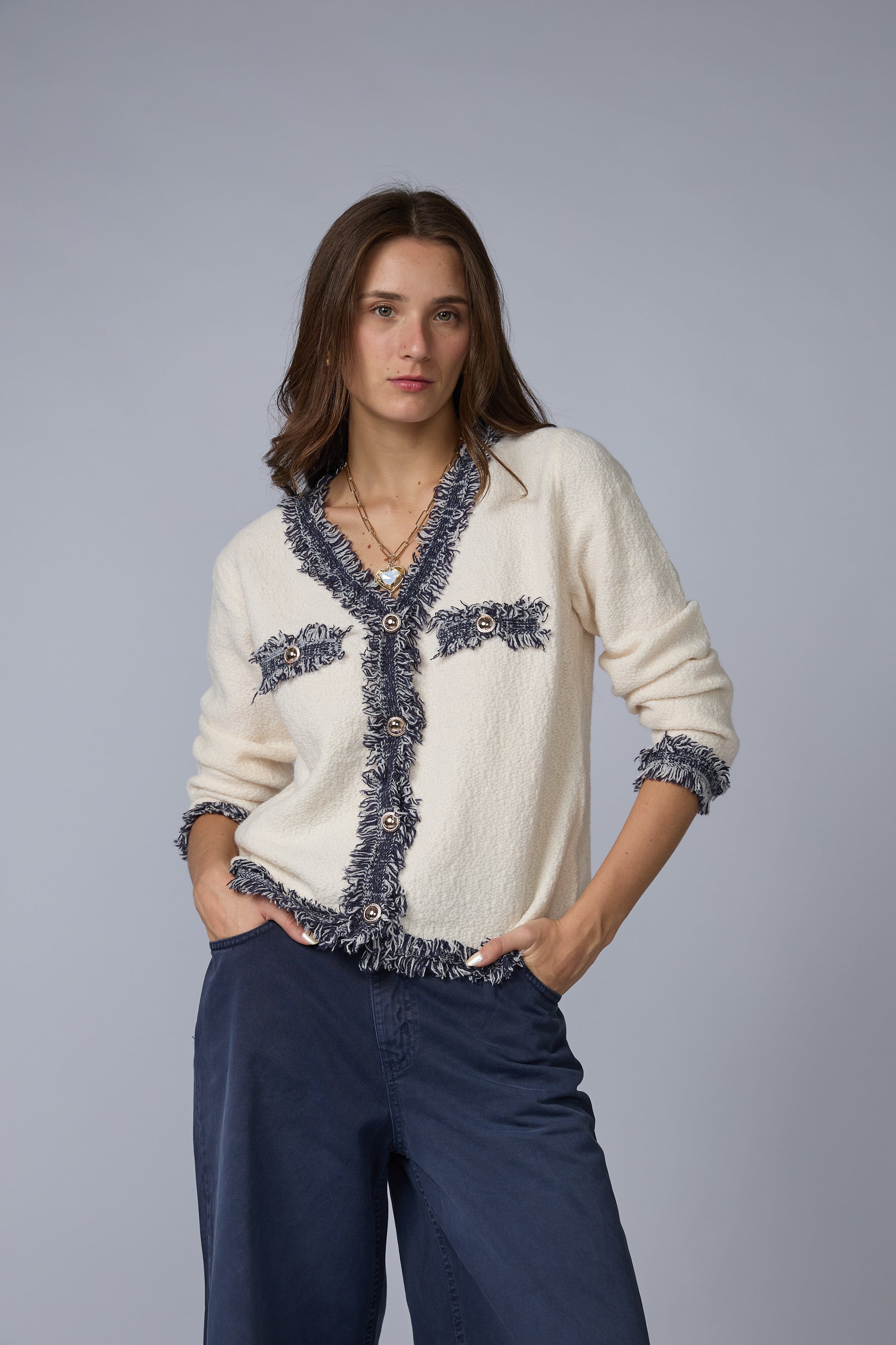 Cardigan Tramado Pechera Desflecada