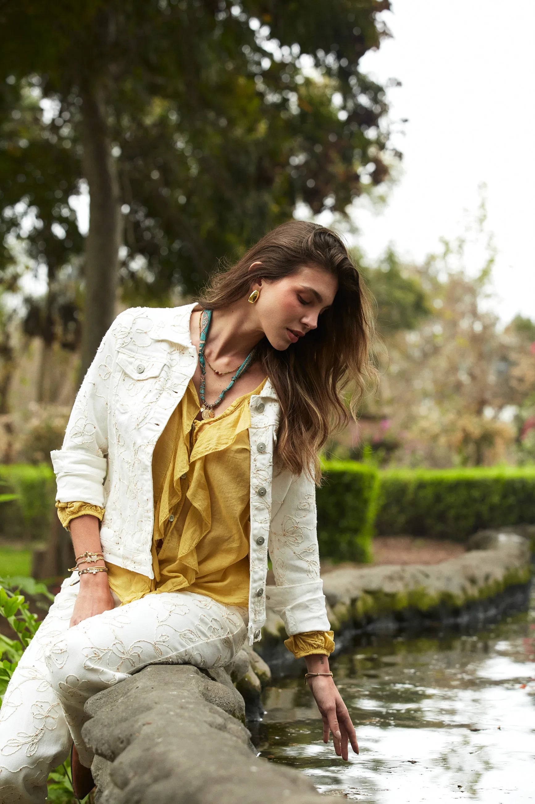 Casaca Denim Bordada Lentejuelas