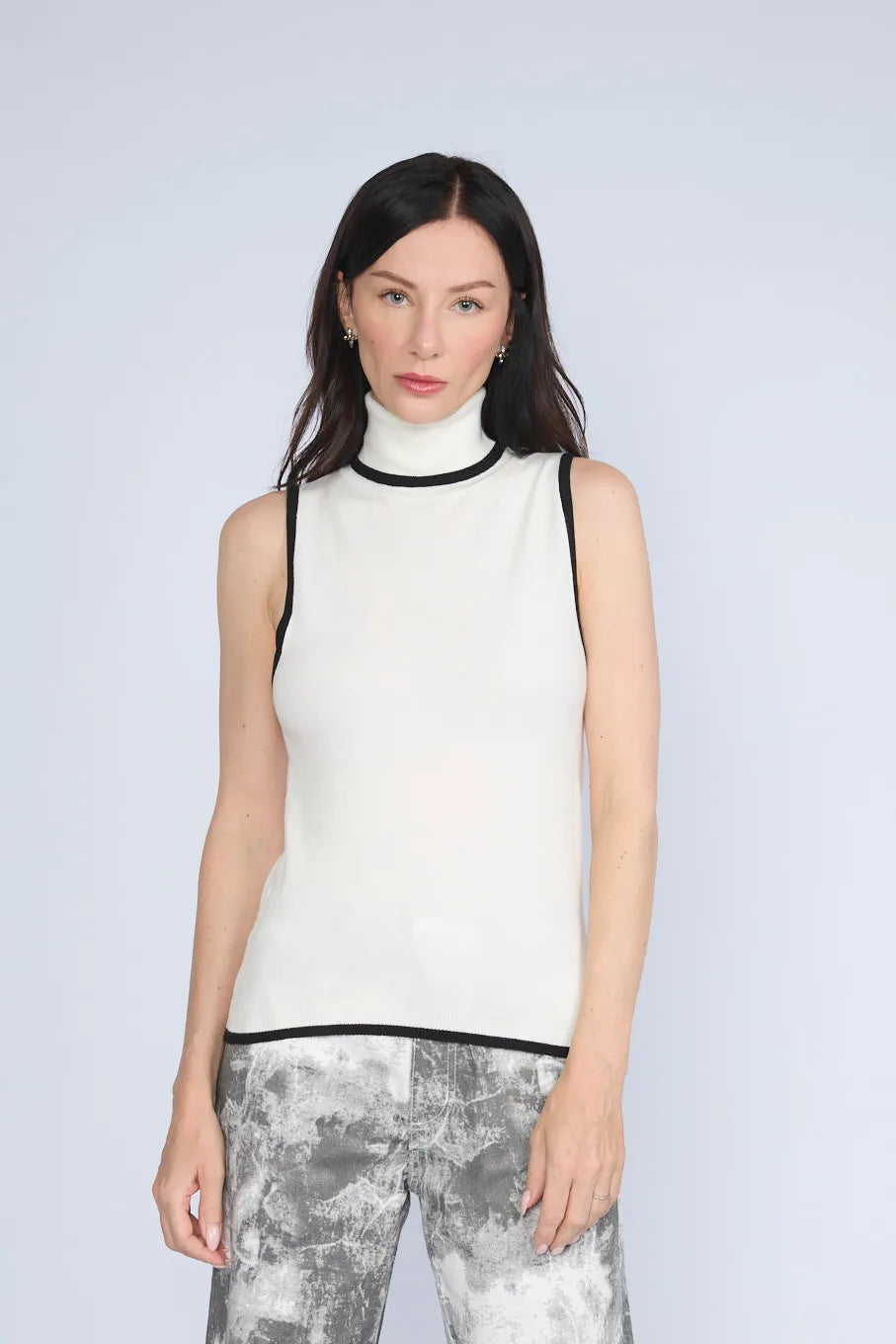 SM Cafarena sweater with colored trim