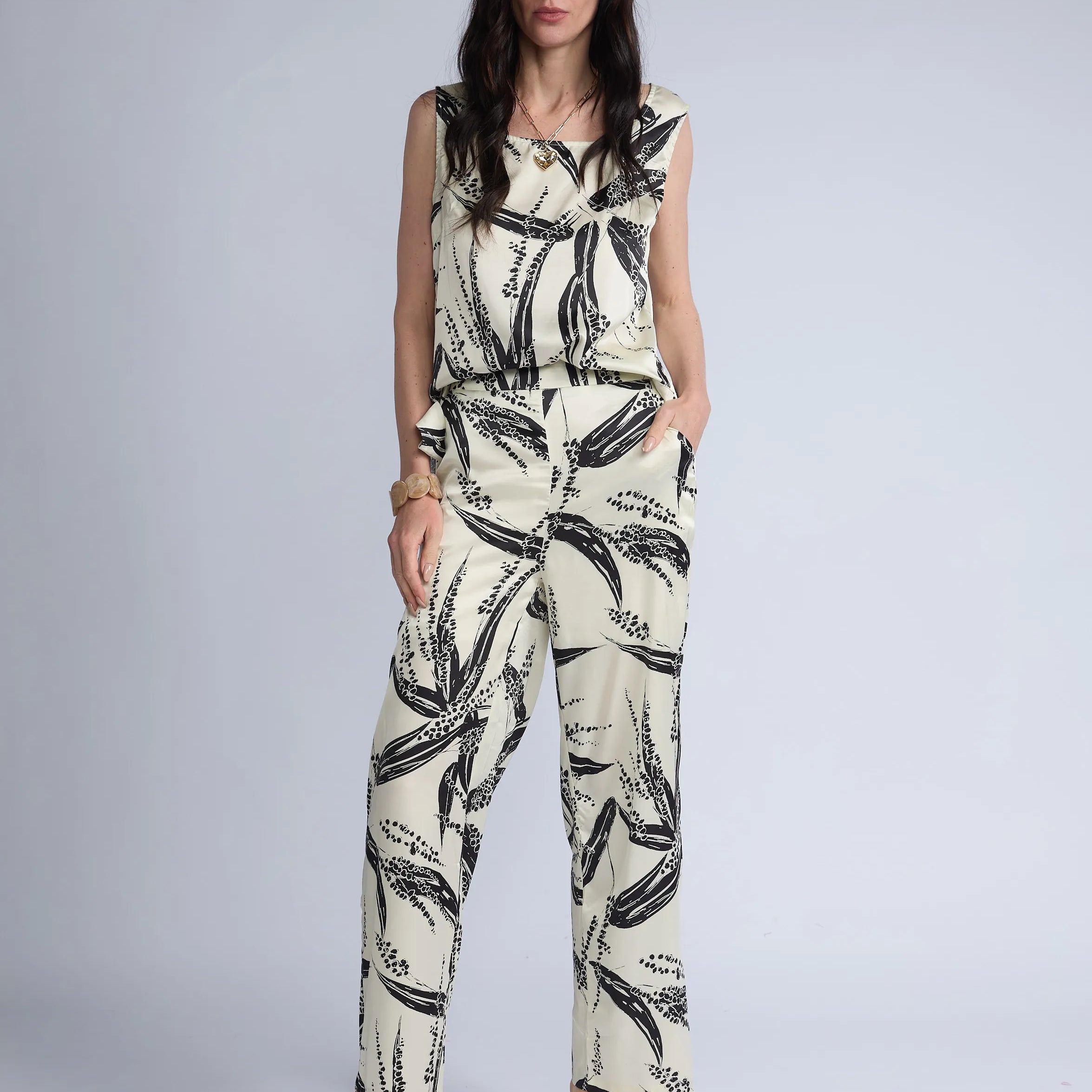 Conjunto Blusa y Pantalon