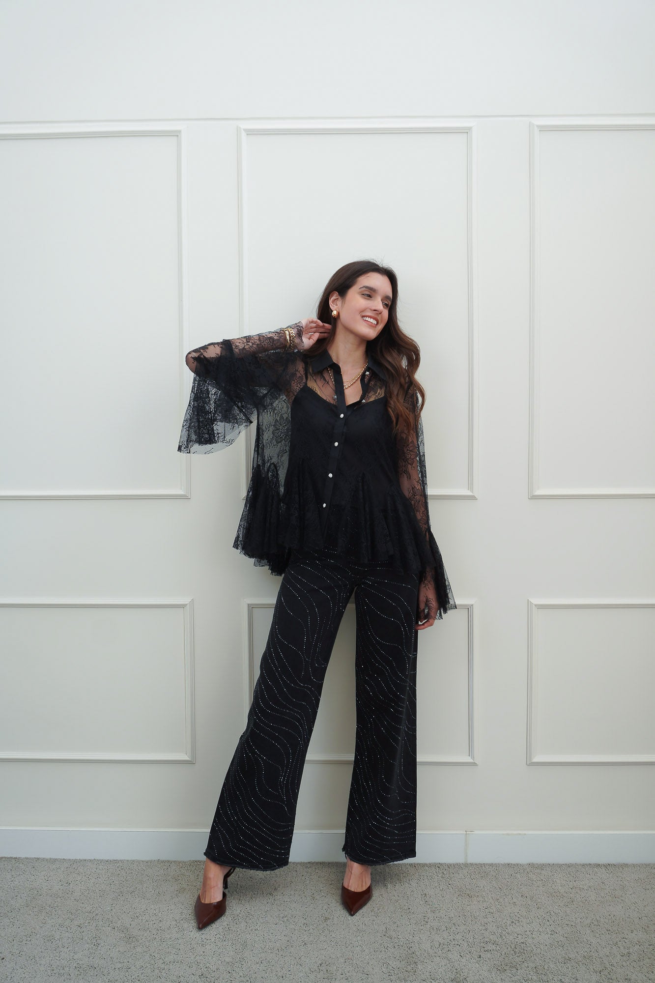 Blusa Encaje Vuelos Botones