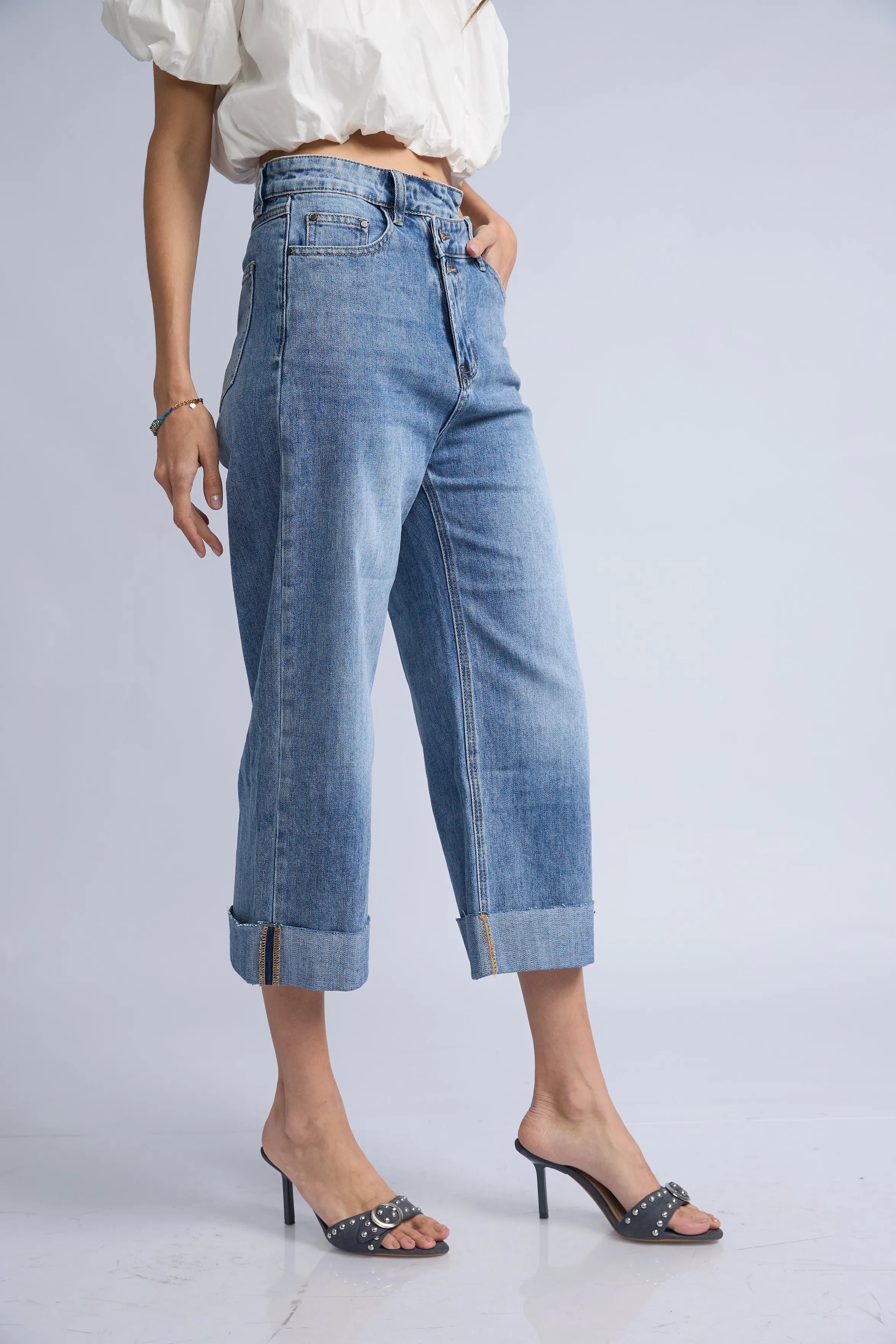 Jean Botones Desfasados Basta Doblada