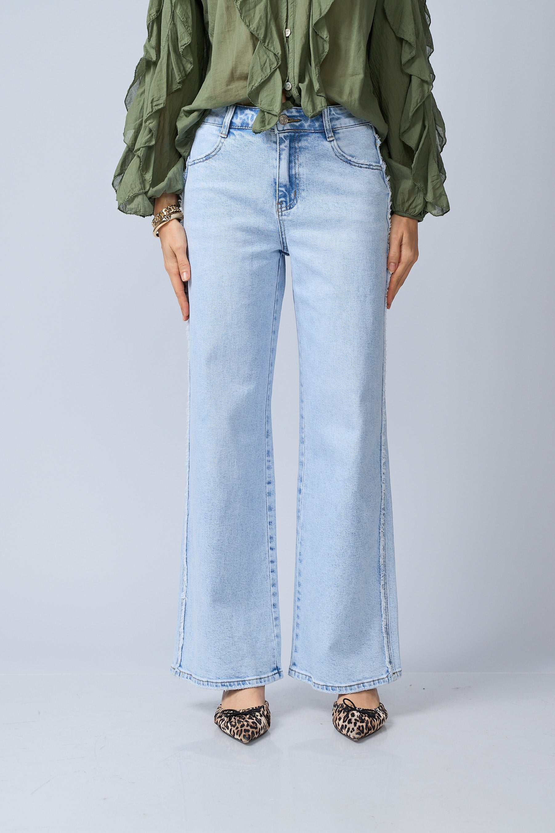 Jean Desflecado Lateral