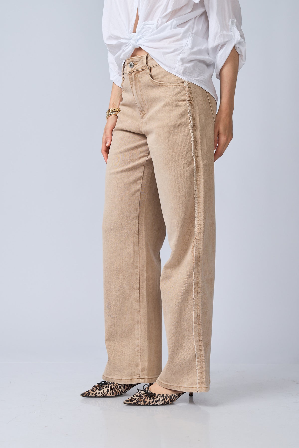 Jean Desflecado Lateral
