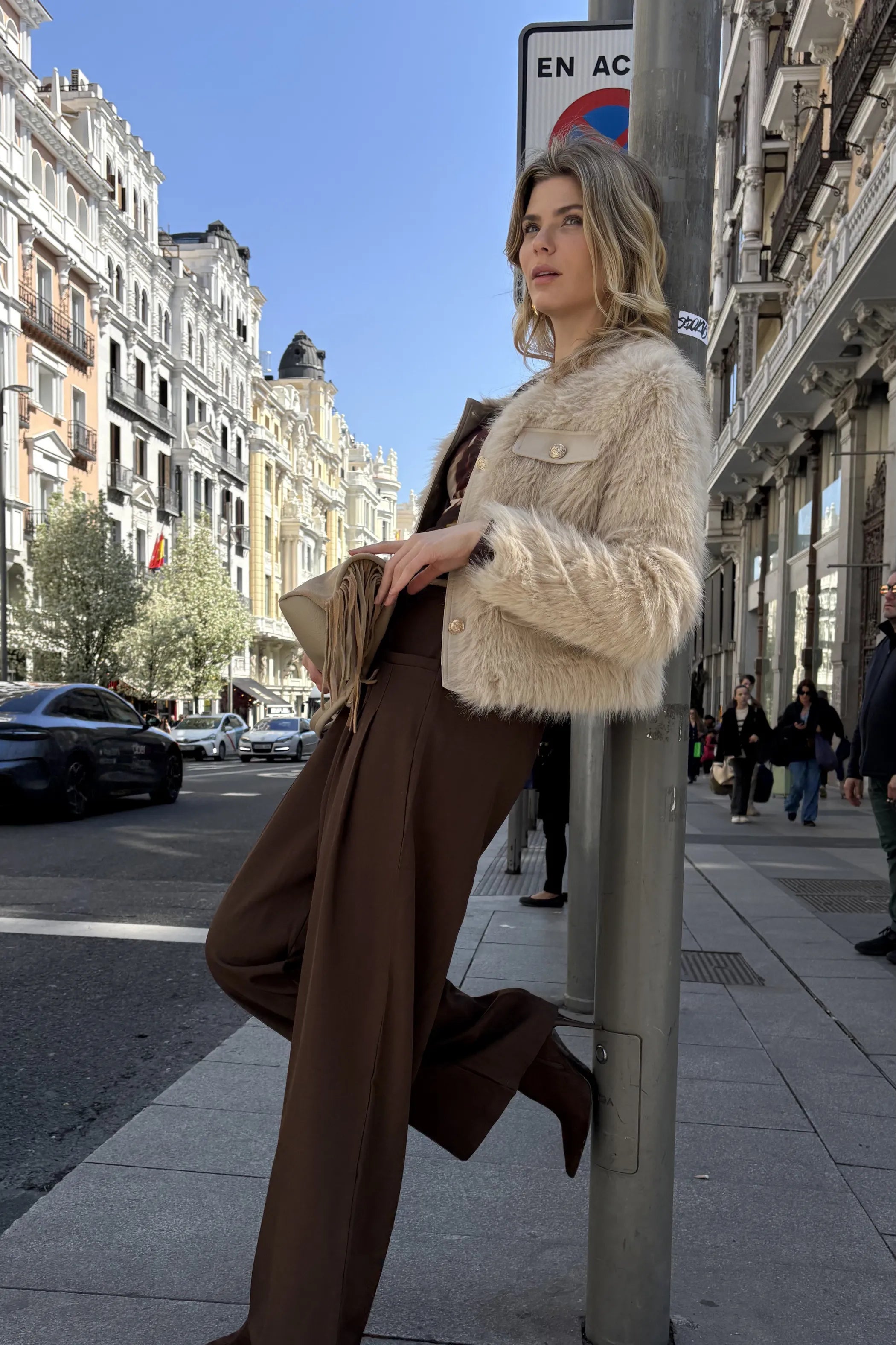 Pantalon Pliegues Bolsillos