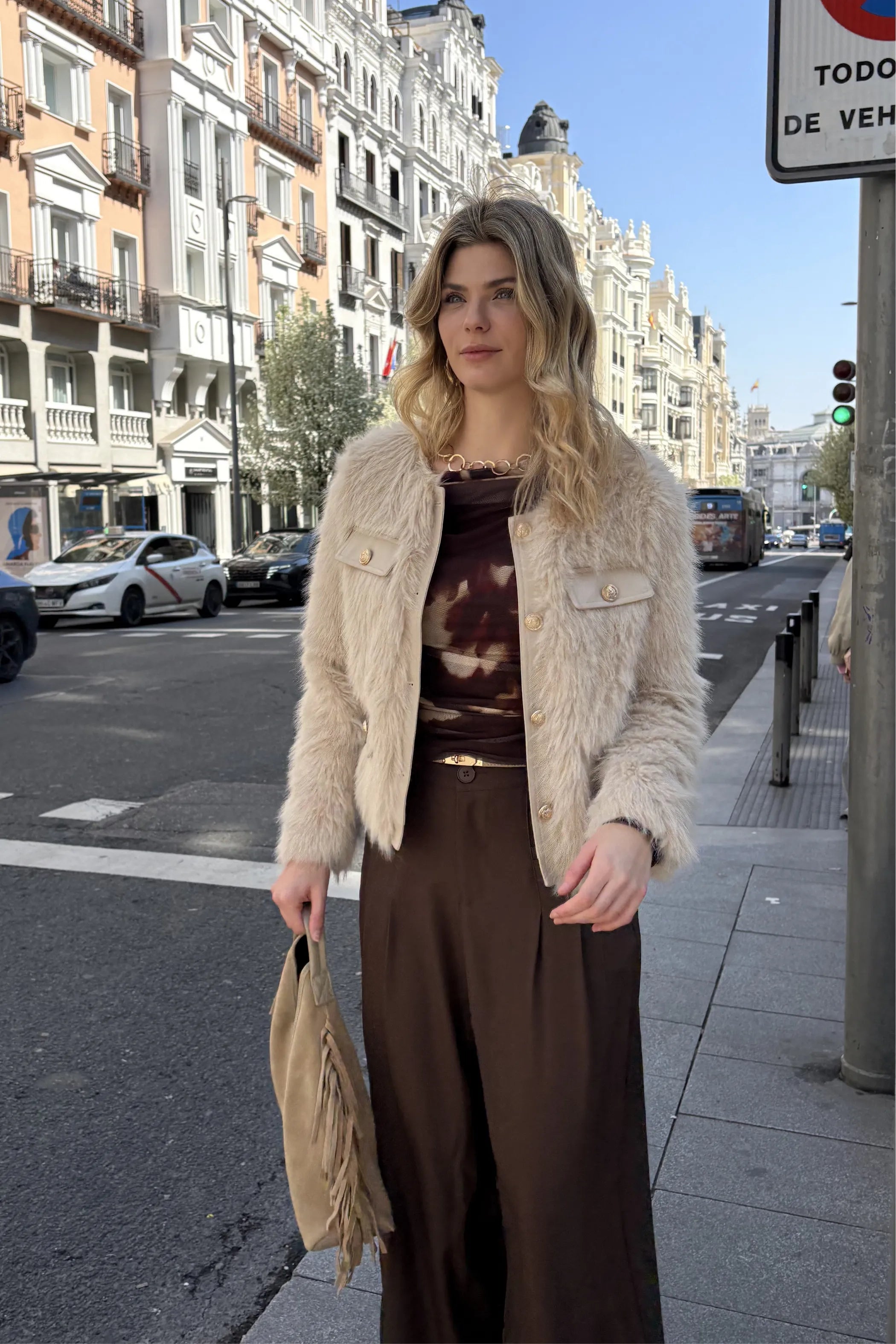 Pantalon Pliegues Bolsillos