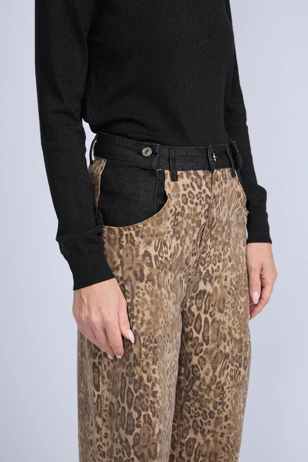 Pantalon Animal Print Bolsillos Negros