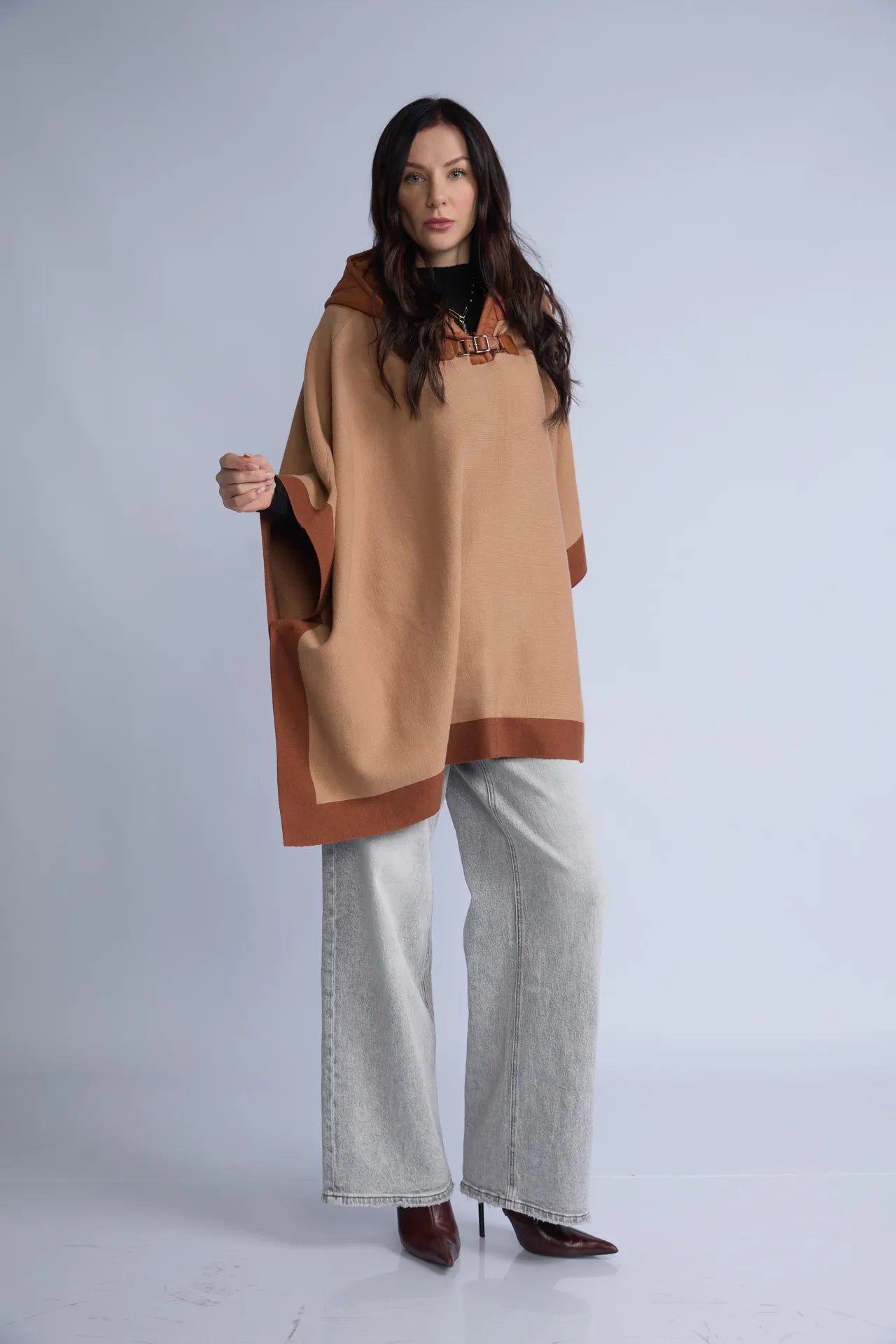 Poncho Capucha Acolchonada