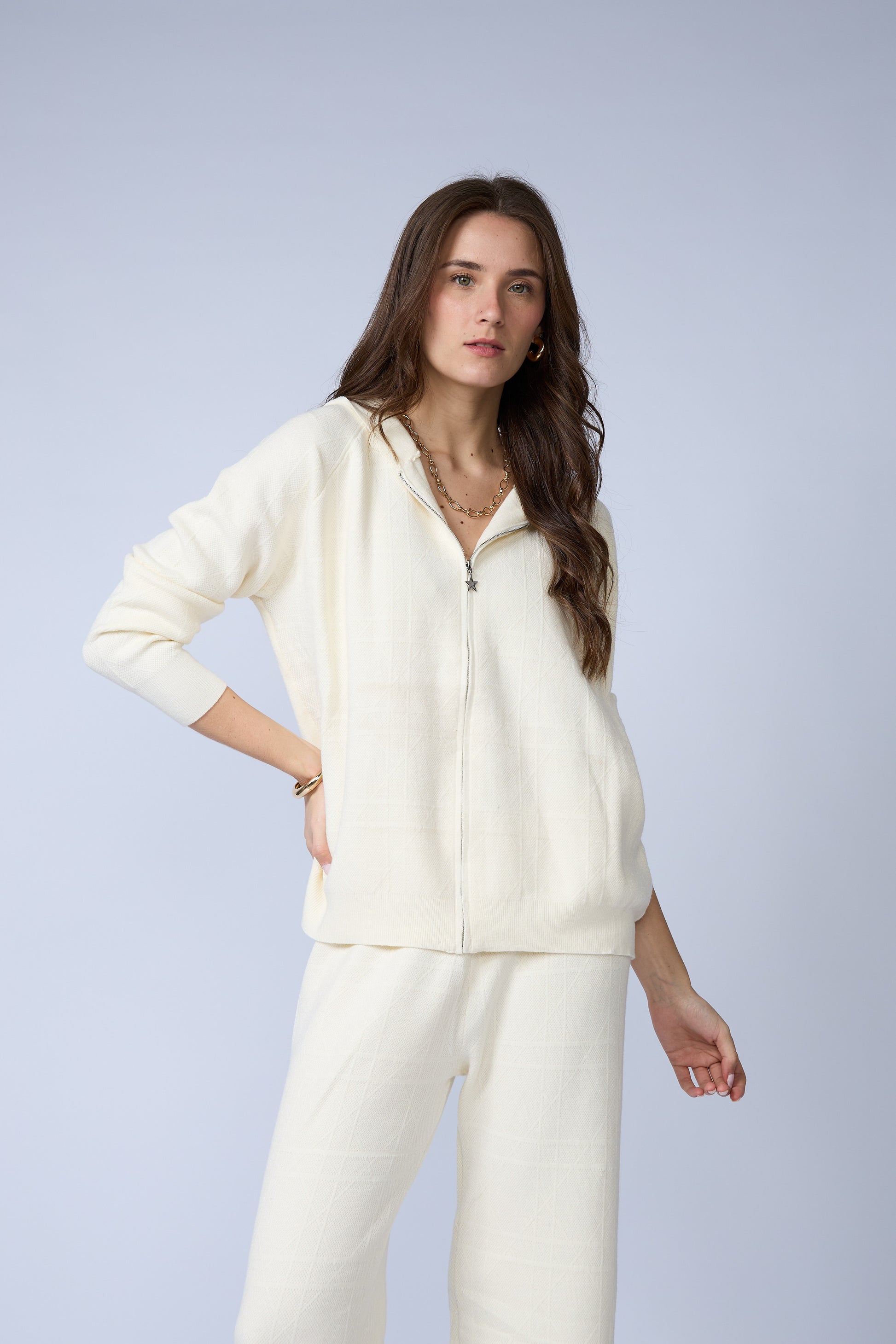 Set Chompa Capucha Cierre y Pantalon