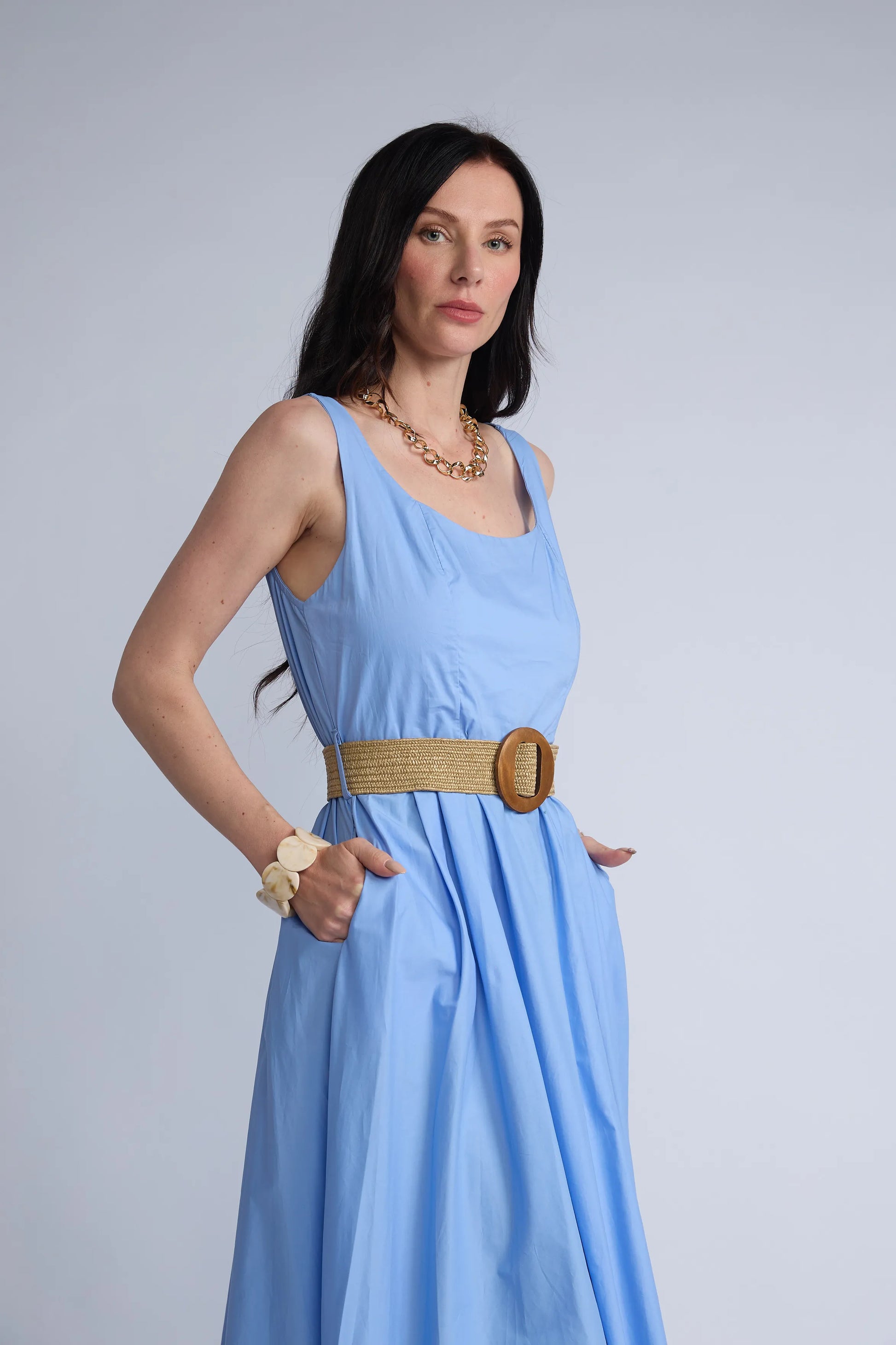 Vestido Tira Ancha Cinturon