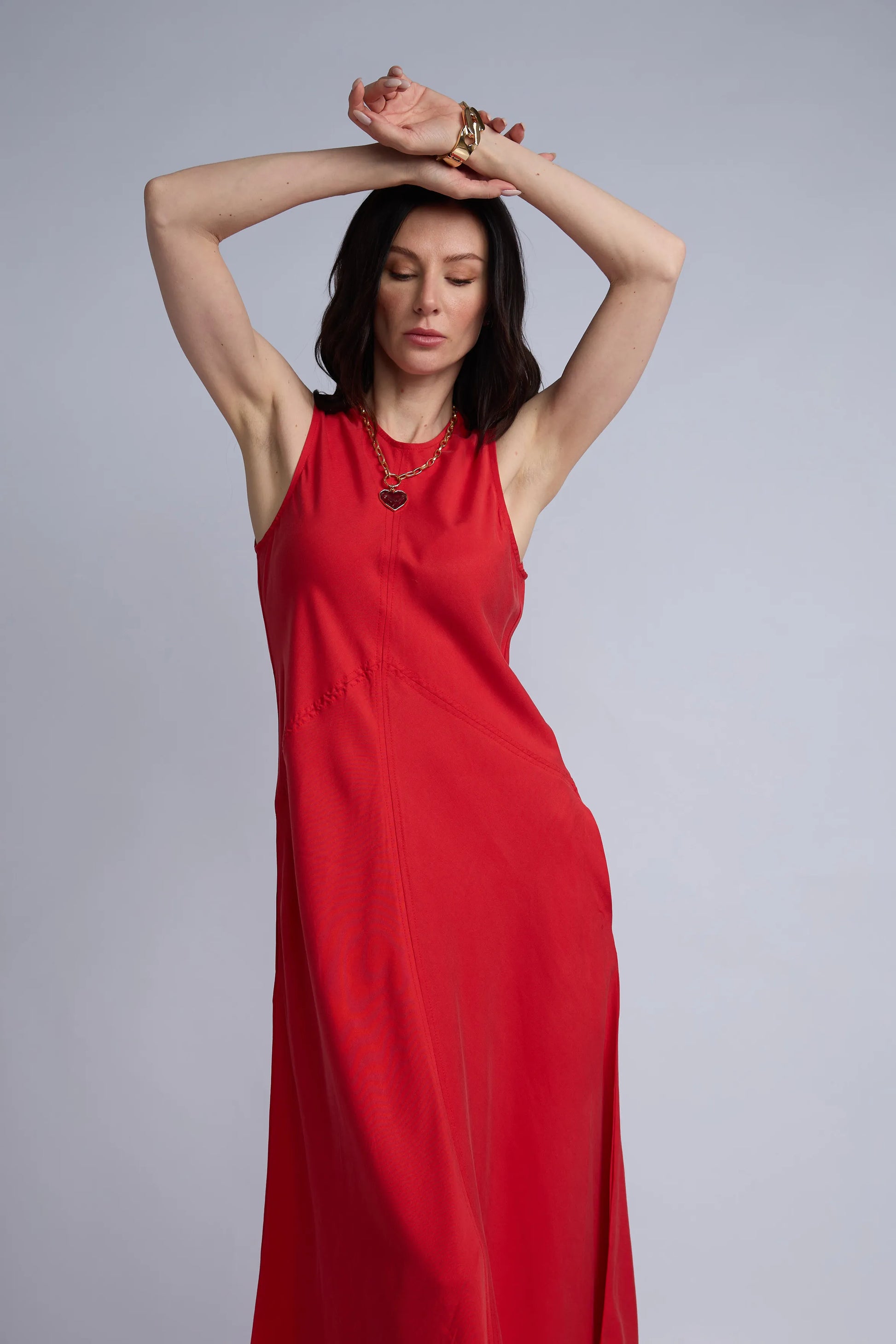 Vestido Largo Bolsillos y Cierre