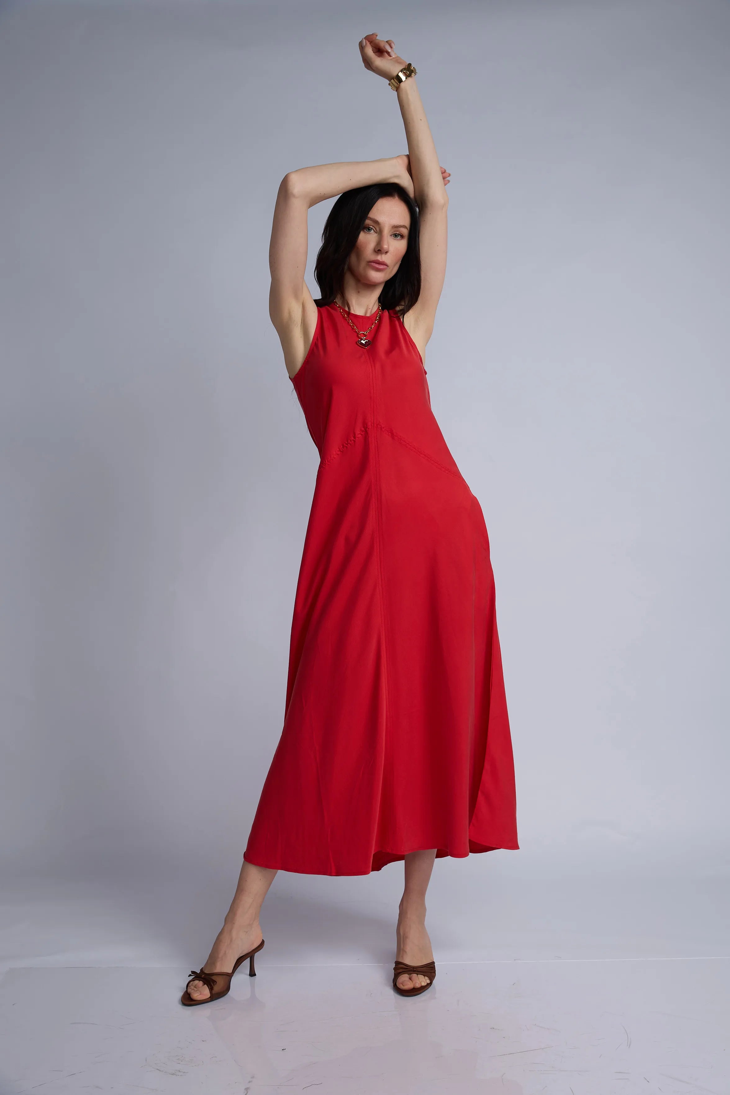 Vestido Largo Bolsillos y Cierre