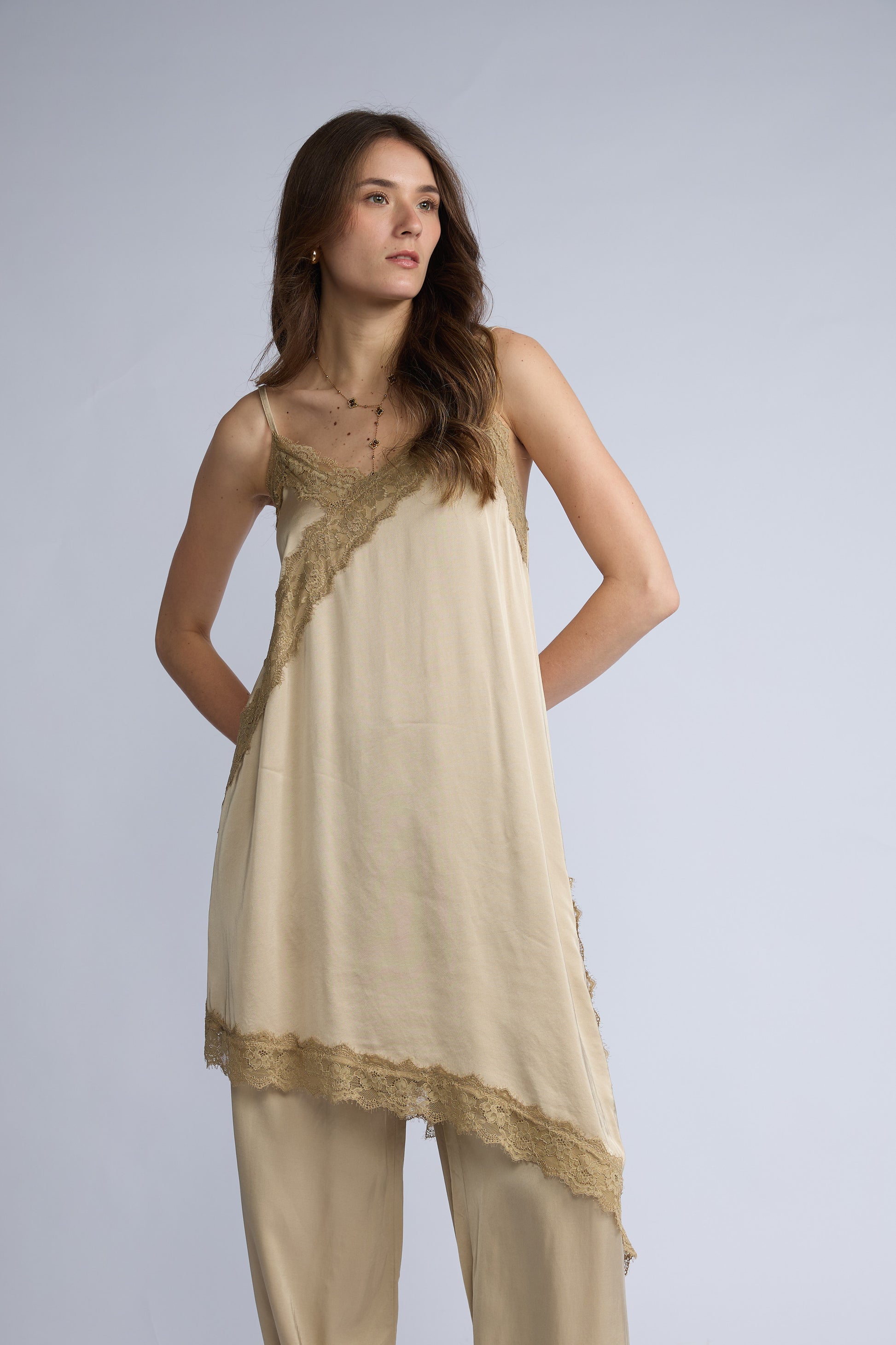 Vestido Lencero Basta Diagonal