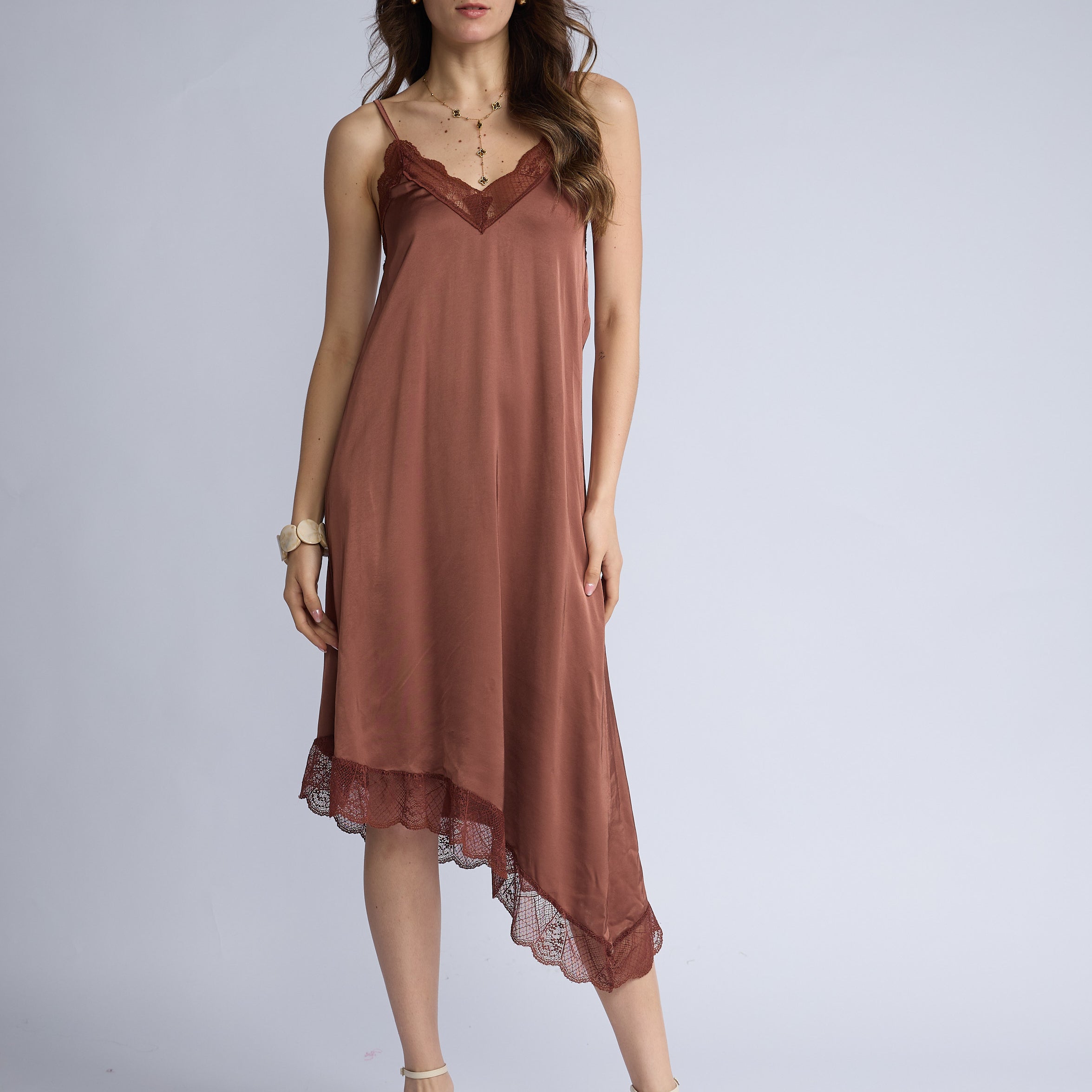 Vestido Lencero Encaje Diagonal