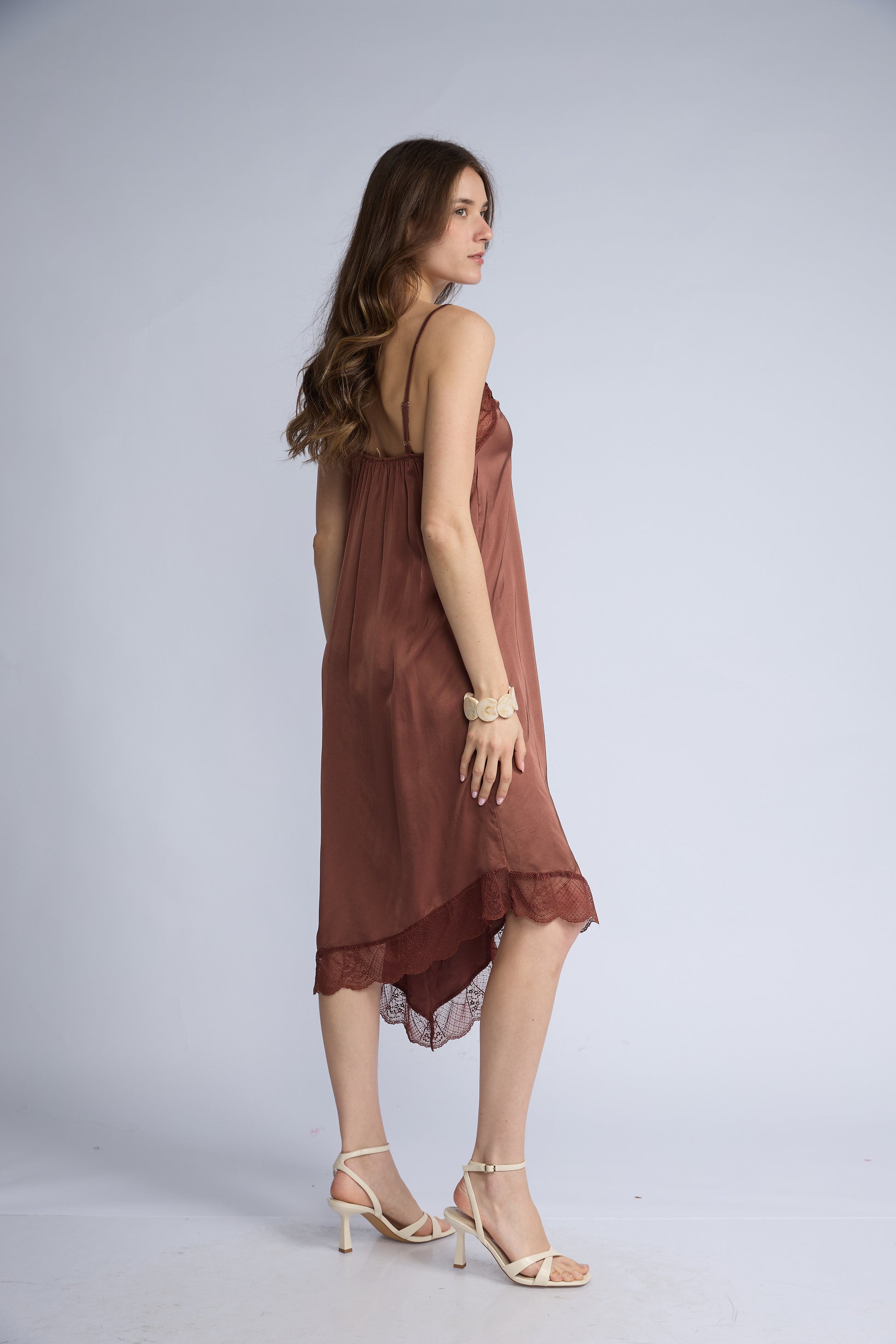 Vestido Lencero Encaje Diagonal