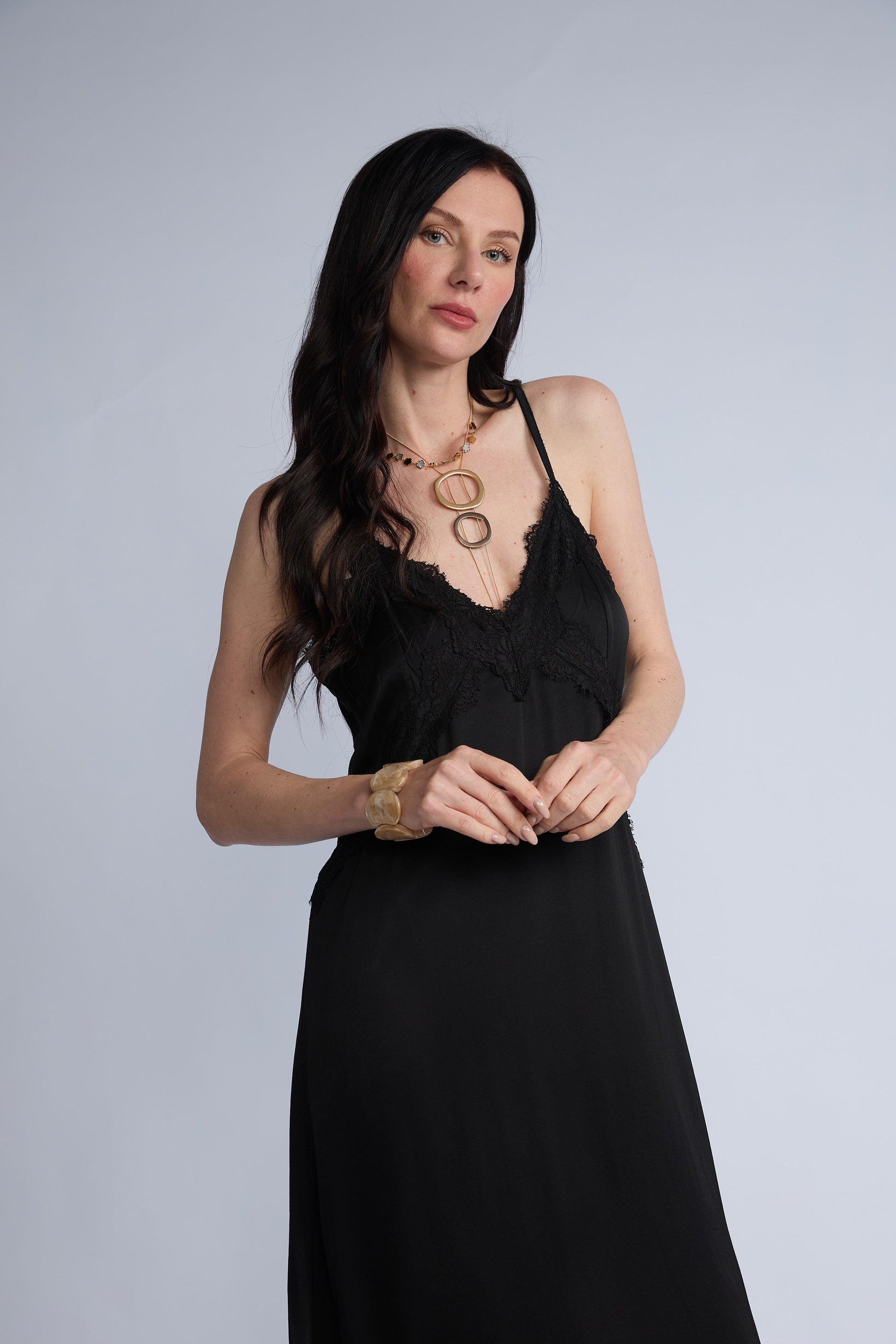 Vestido Lencero Encaje Escote