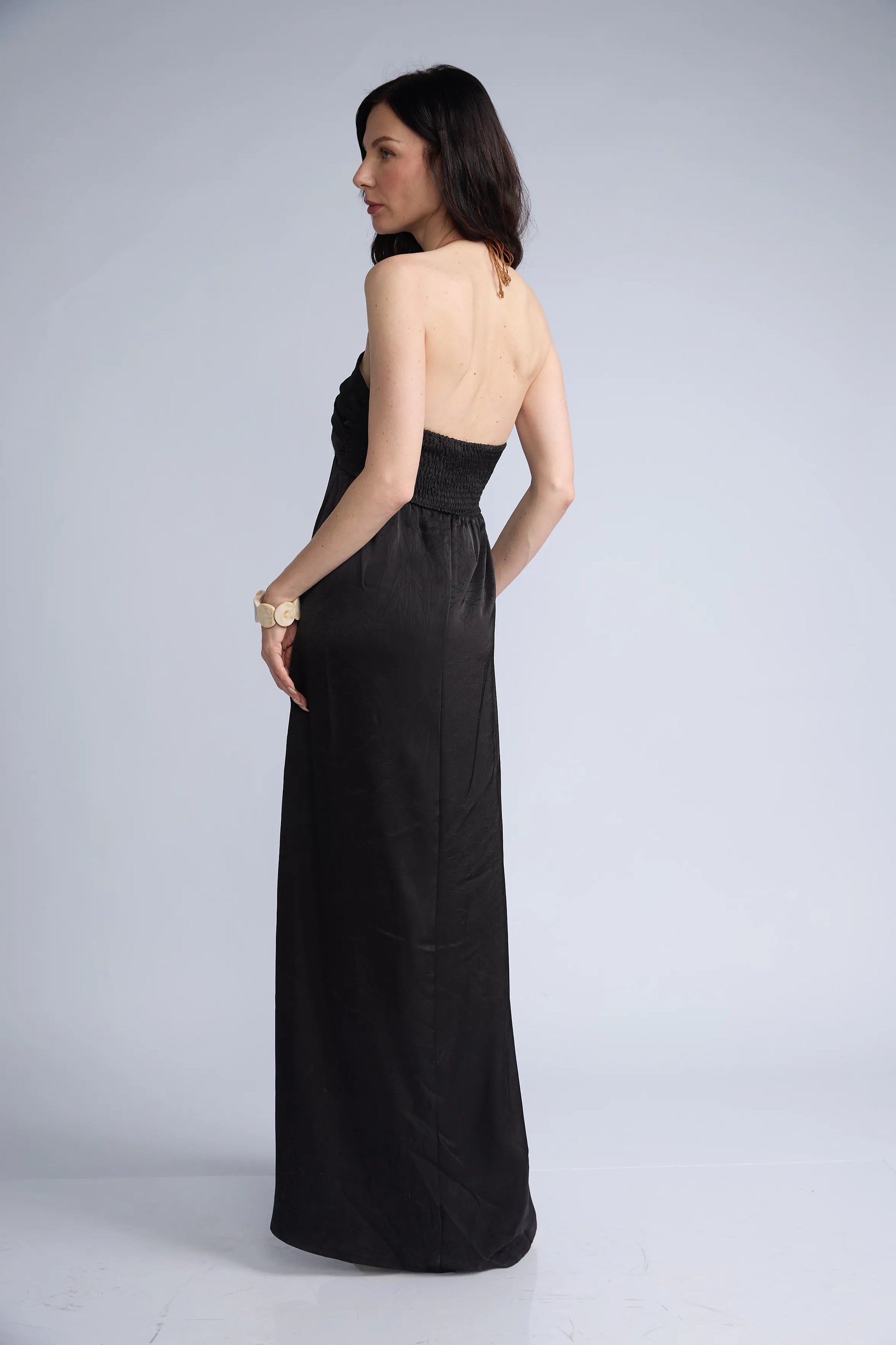 Vestido Halter Cuentas